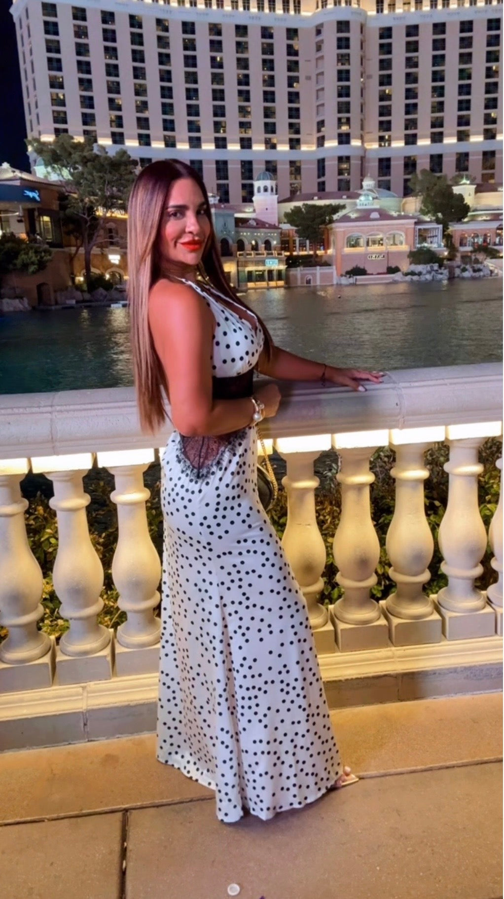 Restock Bellagio Polka Dots Dress (utilicé M) Llegan el sábado