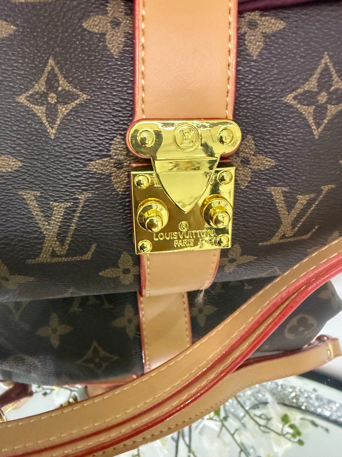 LV Crossbody Bag(doble mango)