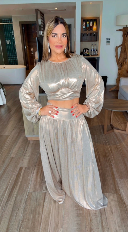 Reethi Golden Skirt Set (spandex) utilicé talla Médium