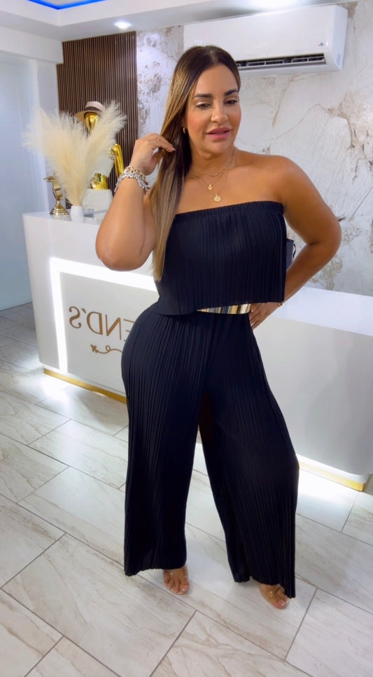 Damasco Black Jumpsuit(no incluye cinturón)